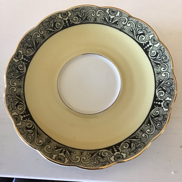 FINAL SALE Vintage Royal Bayreuth Germany Yellow, Black & Gold Floral Teacup Set - Picture 3 of 9